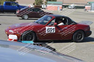 media/Oct-22-2022-Extreme Speed (Sat) [[3e8f8c9e06]]/Around the Pits/